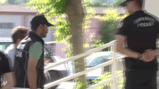 Uyuşturucu operasyonundan gözaltına alınan ünlüler sağlık kontrolünden geçti