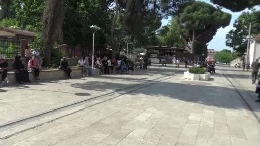 Veliler, kimliği kaybolan genç için seferber oldu