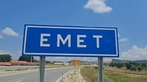 Emet’te 3 çocuğuyla kaybolan kadın aranıyor