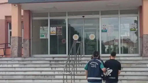 Vezirköprü’de ev soyguncuları tutuklandı