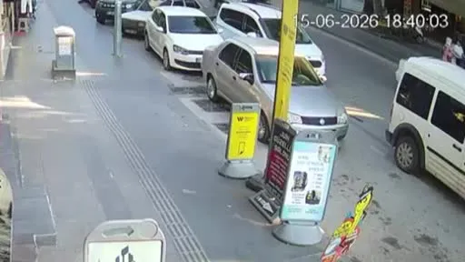 Doğum günü pastasını alır almaz kurşun yağmuruna tutuldu... O anlar kamerada