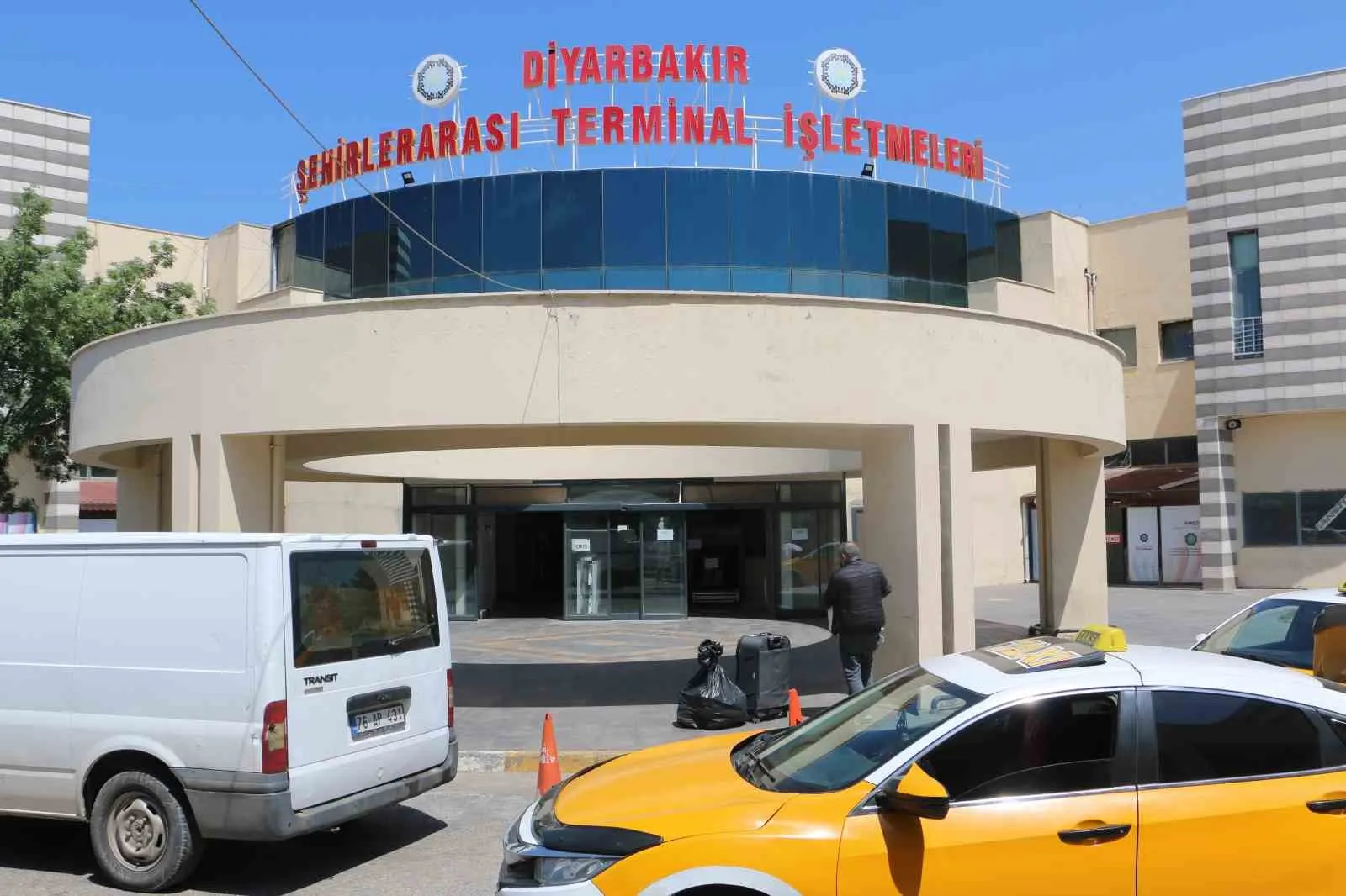Diyarbakır Şehirler Arası Otobüs Terminal’inde firmalar bayram tatili için son günlerden umutlu