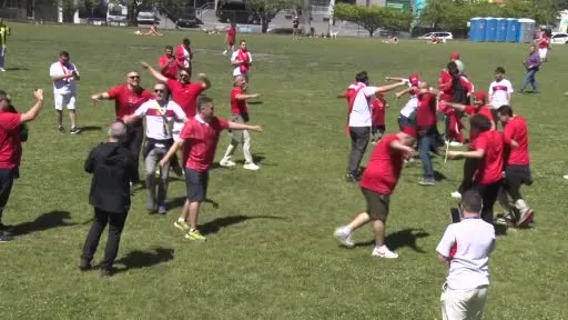 Türk taraftarlar, Vancouver sokaklarında heyecanla maç saatini bekliyor