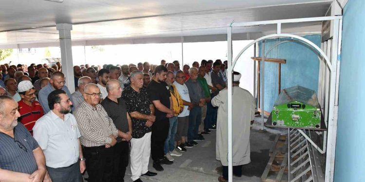 Kazada ölen yaşlı adam toprağa verildi