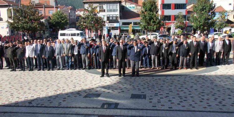 Devrek’te Gaziler Günü törenle kutlandı