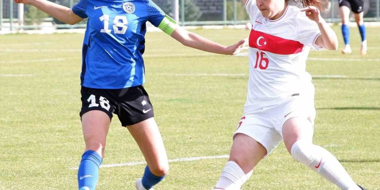 U19 Kadın Milli Futbol Takımı, Estonya’yı 3-2 yendi