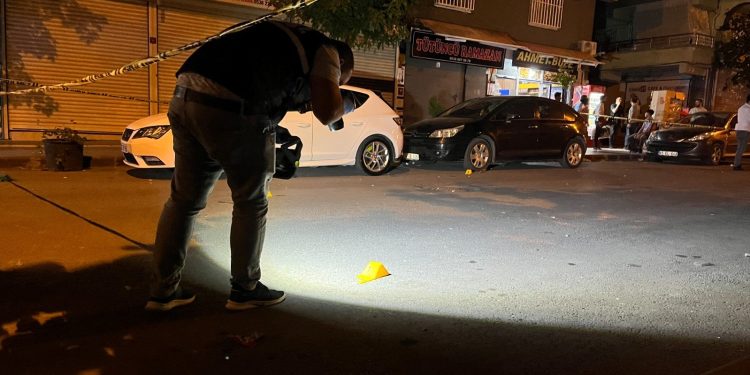 Diyarbakır’da silahlı saldırıya uğrayan motosikletli hayatını kaybetti