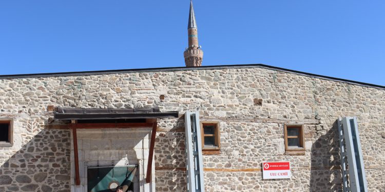 800 yıllık cami UNESCO Dünya Mirası Listesi’ne alındı