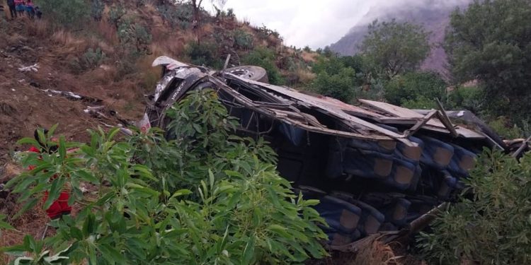 Peru’da otobüs uçuruma yuvarlandı: 24 ölü, 21 yaralı