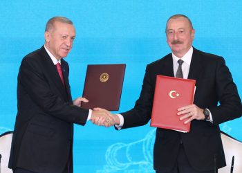 Erdoğan ve Aliyev, Iğdır-Nahçıvan Doğalgaz Boru Hattı temelini attı