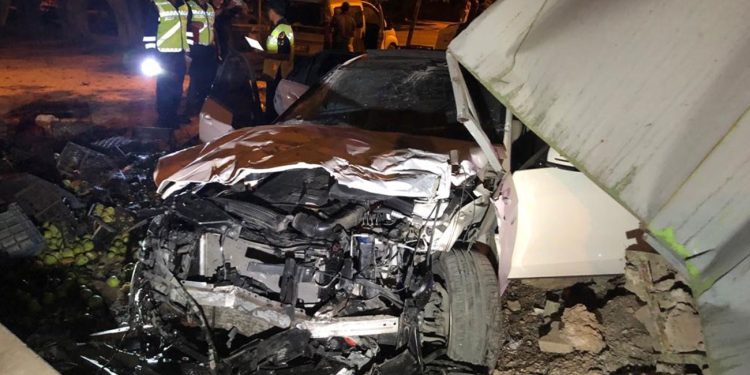 Konya’da otomobil bahçeye uçtu: 4 yaralı