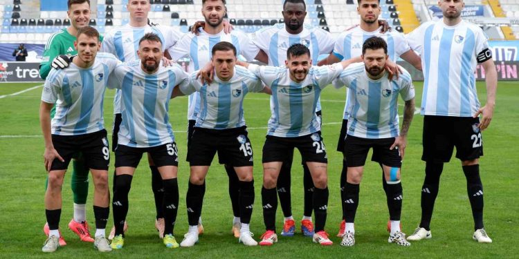 Erzurumspor FK: “Hakem hataları bir şehrin umutlarını yok etme planı”