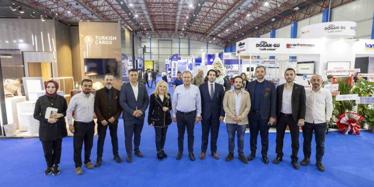 Başkan Seçer, ’Lojistik ve Taşımacılık Fuarı’na katıldı
