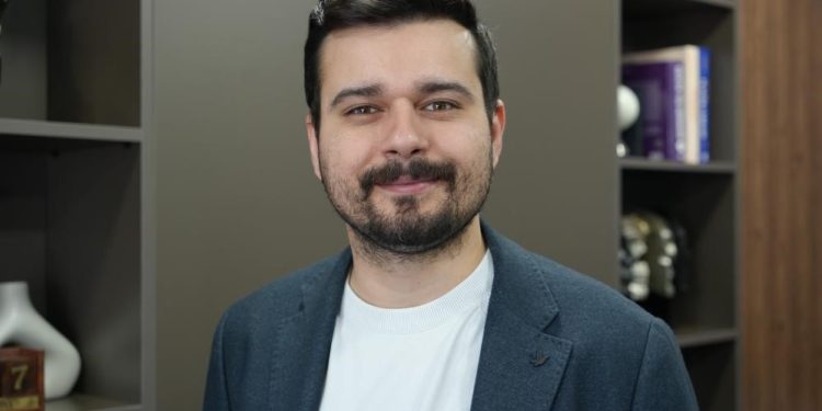 Estetik uzmanı açıkladı: “Kök hücre ve kolajen kombinasyonu cildin yenilenmesini destekler”