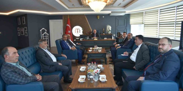 Elazığ Ticaret Borsasında zirai don değerlendirildi