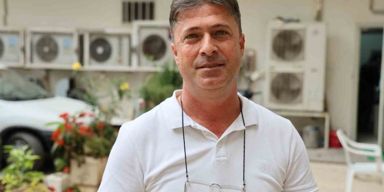 Adana’yı sinekler sardı, vatandaş isyan etti