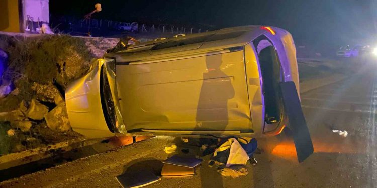 Haymana’da başıboş eşekler kazaya sebep oldu: 4 yaralı