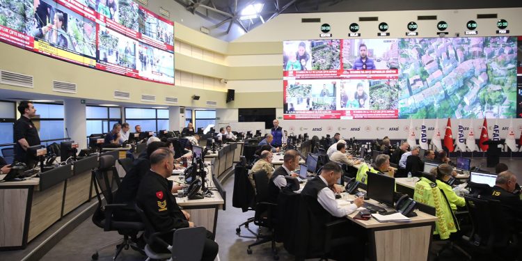 AFAD: “Türkiye Afet Müdahale Planı devreye alınmıştır”