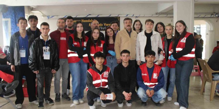 Ordu’da öğrencilerden kan bağışına destek: 245 ünite kan toplandı