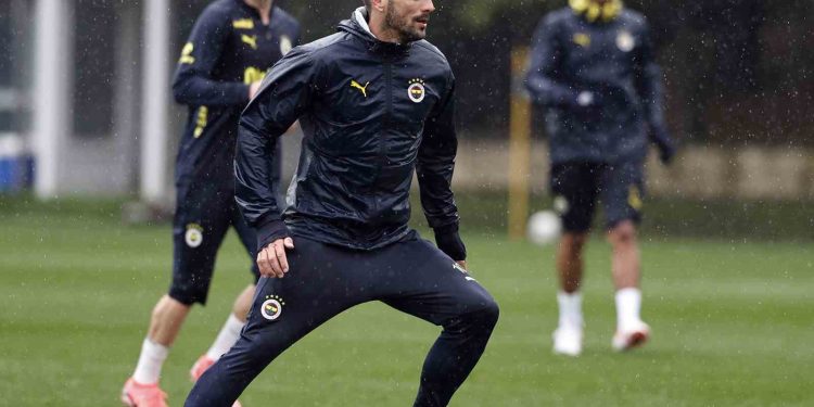 Fenerbahçe, Beşiktaş derbisi hazırlıklarına devam etti