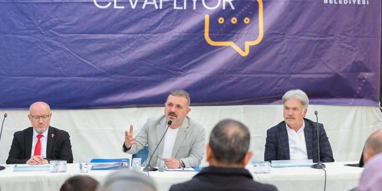 Sincan’da ‘Vatandaş Soruyor, Başkan Cevaplıyor’ isimli toplantının adresi Akşemsettin Mahallesi oldu