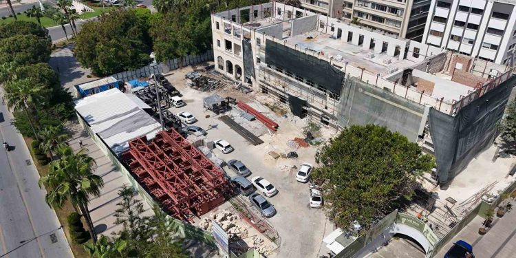 Mersin’in hafızası Taş Bina, Kent Müzesi’ne dönüşüyor