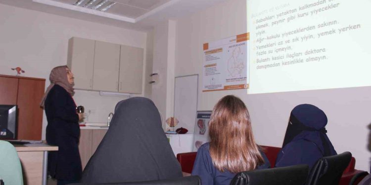 Siirt’te gebe okulu, kadınları doğuma ve anneliğe hazırlanıyor