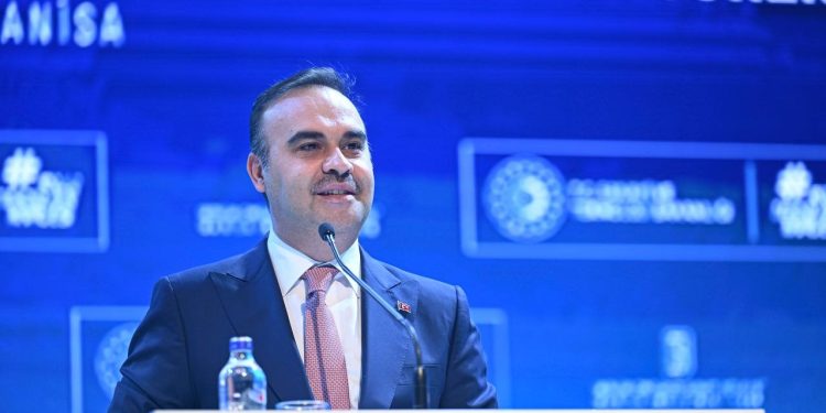 Bakan Kacır’dan OSB çalışanlarına lojman müjdesi