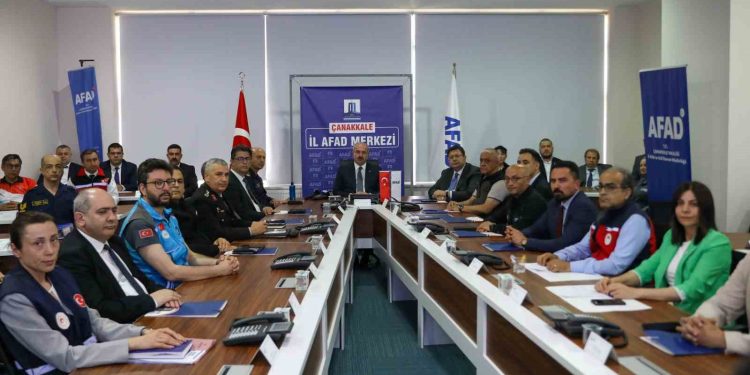Çanakkale’de deprem tatbikatı: 8 noktada 9 farklı çalışma yapıldı
