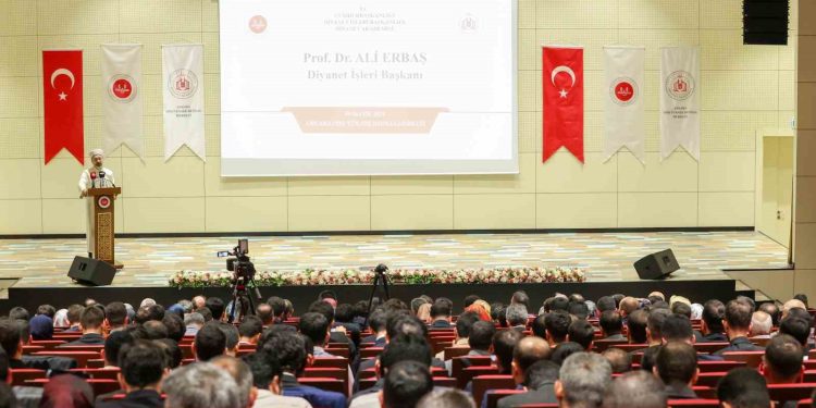 Diyanet İşleri Başkanı Erbaş: “Diyanet Akademisi, eğitim öğretim hizmetlerimizi daha ileri bir noktaya taşıyacak”