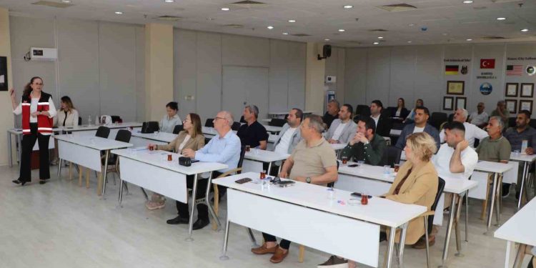 Söke Belediyesi Meclis Üyelerine “Kadına Şiddet” farkındalık eğitimi verildi