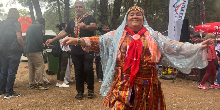 Yörük Festivali’nde Konyaaltı çadırı ilgi gördü