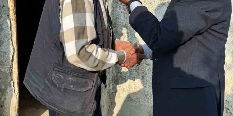 Özükavak Belediye Başkanı Gökçetürk, vatandaşlarla bayramlaştı