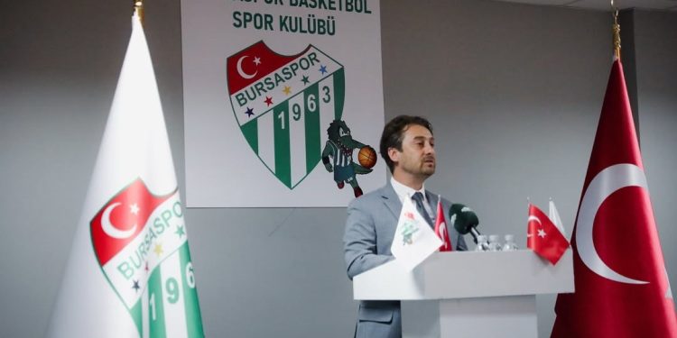 Bursaspor yönetimi oy birliğiyle ibra edildi