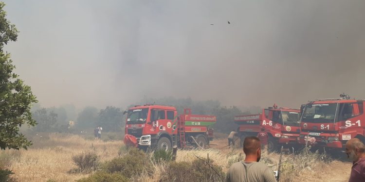 Çanakkale’de tarım arazisinde yangın