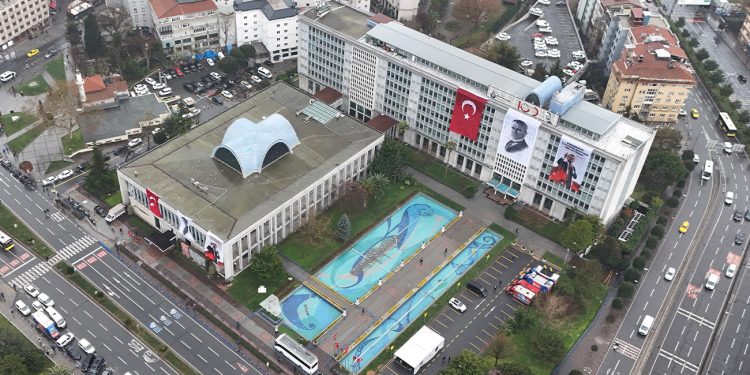 İBB soruşturmasında 9 kişi etkin pişmanlık hükümlerinden faydalanarak tahliye edildi